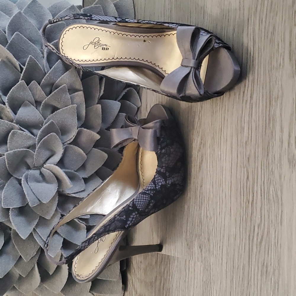 Gray with black mesk Black Sling Back